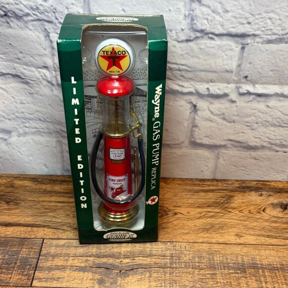 Gearbox Texaco Sky Chief Wayne Gas Pump Replica Limited Edition 8" Collectible - Picture 1 of 6